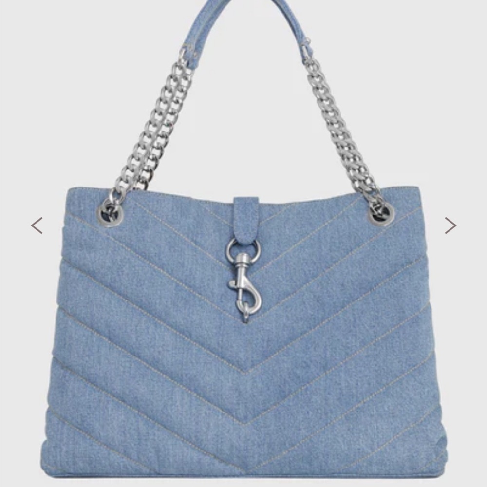 Rebecca Minkoff Edie Maxi Tote.   Used only twice.  Very roomy!  Great condition